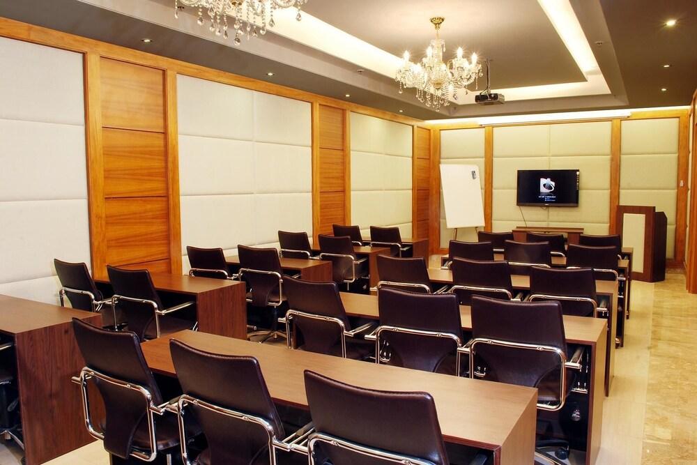 Africa Avenue Gk - 1 Hotel นิวเดลี ภายนอก รูปภาพ